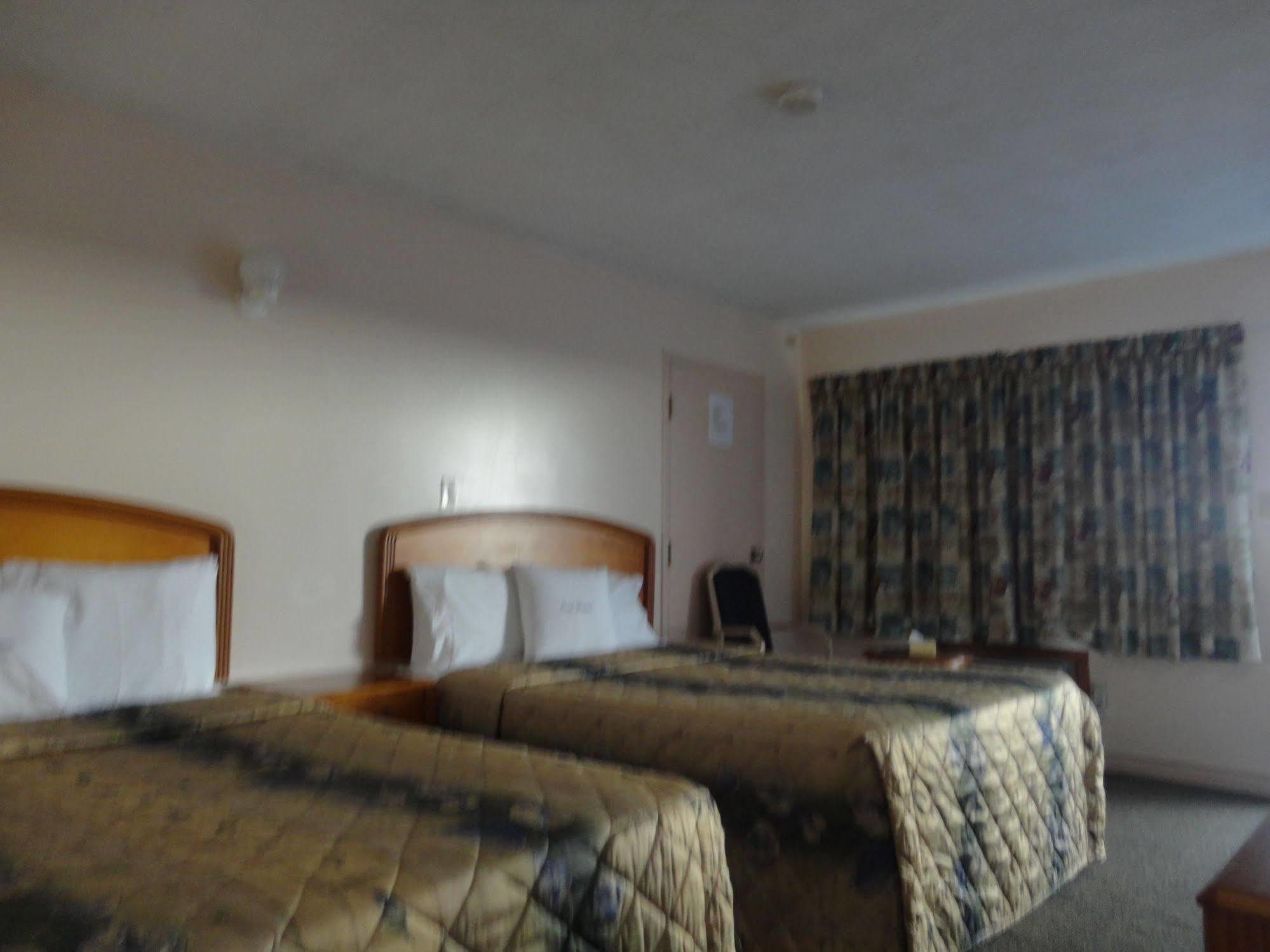 Good Night Inn Port Colborne Extérieur photo
